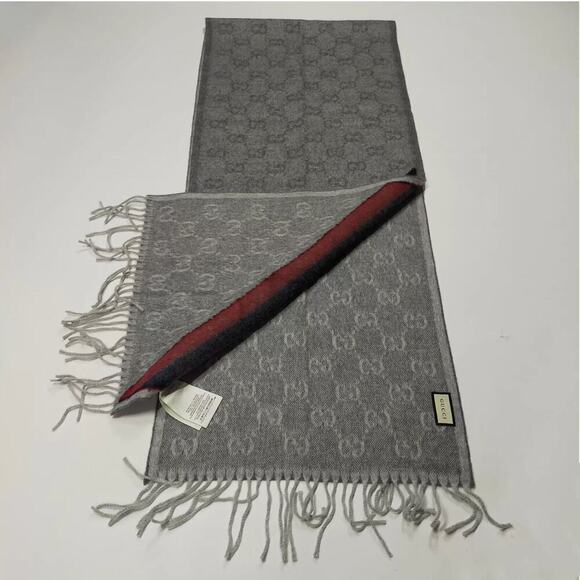 Gucci GG Web Wool Scarf Grey NWOT*f - Picture 4 of 9